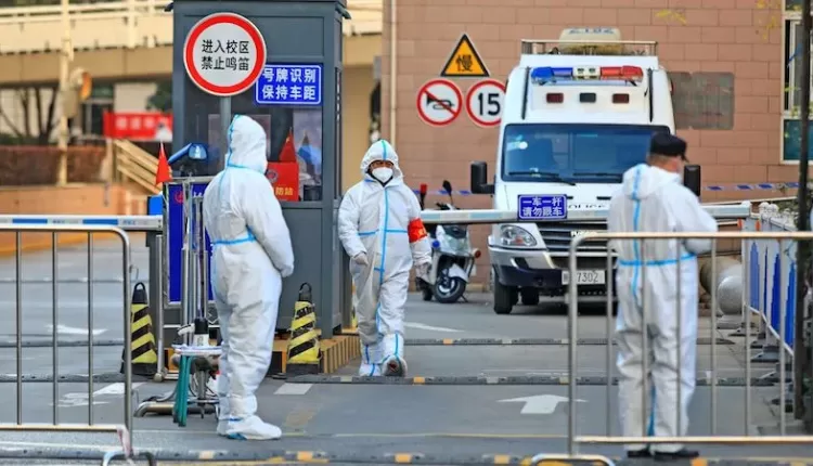 China Faces Flu Outbreak Amid Lockdowns